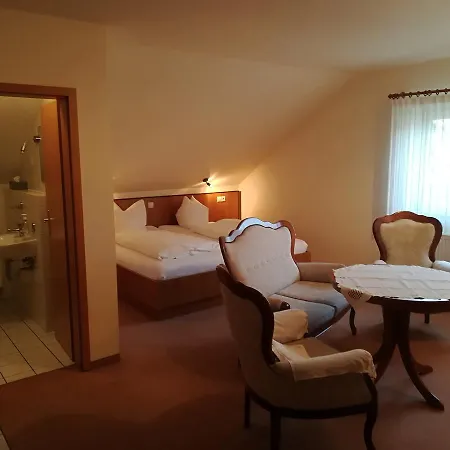 Weinbau&pension 8zeilen 3* Golk